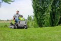 Le moteur performant de 13 CV, l’extrême maniabilité, la conduite douce et la rapidité du travail rendent la Grillo MD13 une machine rapide et performante et au même temps simple et agréable à utilise